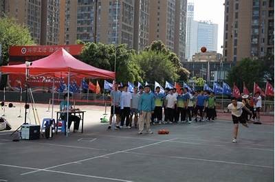 2023年热门国产午夜小视频推荐，尽享视觉盛宴