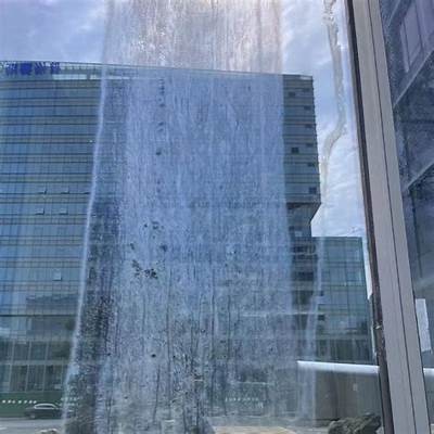 最新手机小视频分享：国产精品制服素材推荐